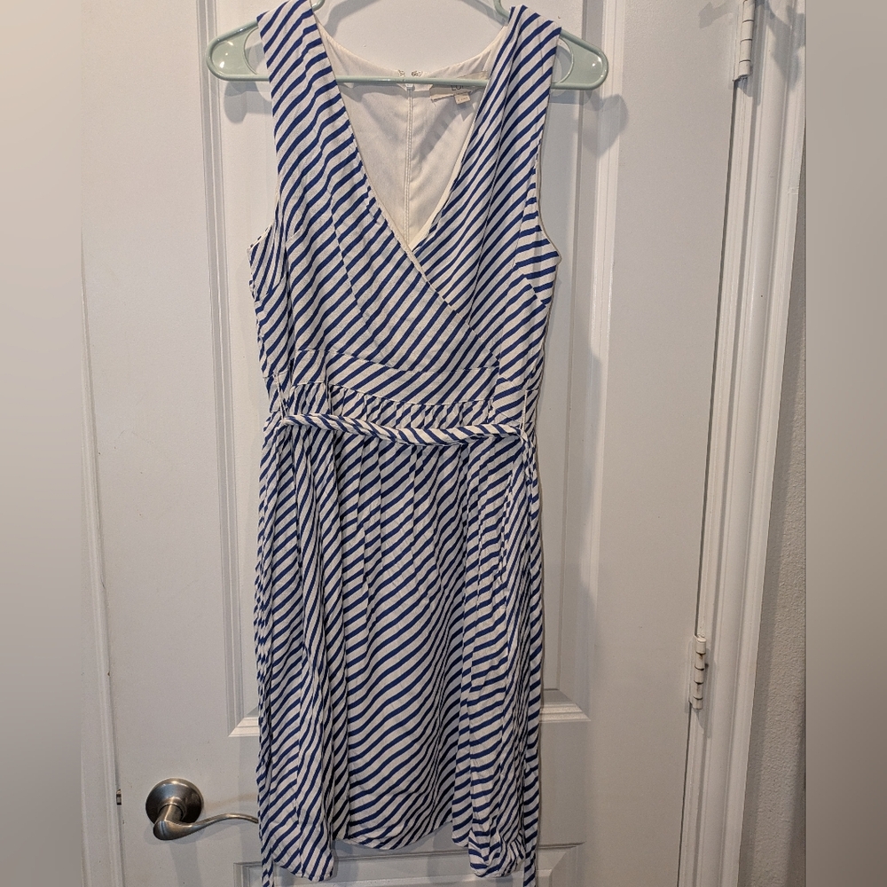 LOFT Nautical Blue White Stripe Faux Wrap Tie Waist Dress Size 6 Pockets - Picture 2 of 13
